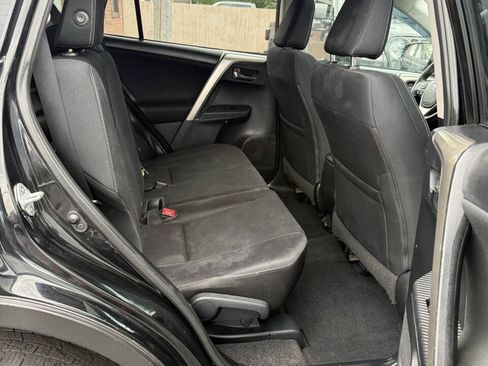 Used 2015 Toyota RAV4 XLE AWD/4WD image 21