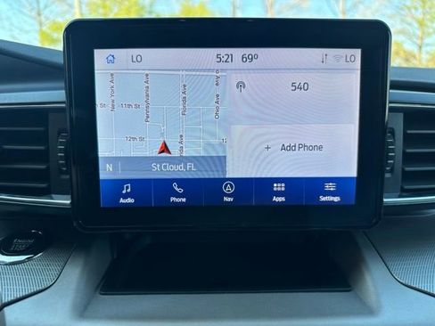 Certified 2022 Ford Explorer XLT w/ Equipment Group 202A RWD image 18