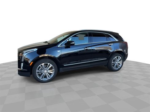 Certified 2025 Cadillac XT5 Premium Luxury image 4