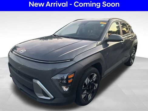 Certified 2025 Hyundai Kona SEL FWD image 2