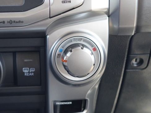 Used 2018 Toyota 4Runner SR5 RWD image 32