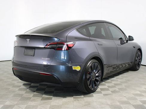 Used 2022 Tesla Model Y Performance AWD/4WD image 36