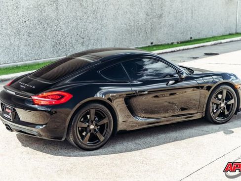 Used 2014 Porsche Cayman image 7