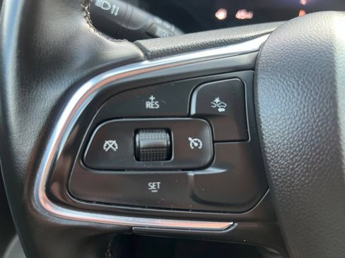 Used 2024 Buick Encore GX Sport Touring FWD image 39