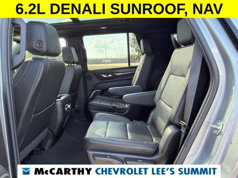 Used 2023 GMC Yukon Denali AWD/4WD image 42
