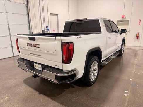 Used 2021 GMC Sierra 1500 SLT AWD/4WD image 5