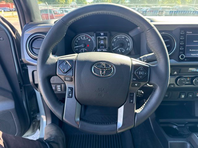 Used 2023 Toyota Tacoma TRD Off-Road AWD/4WD image 31