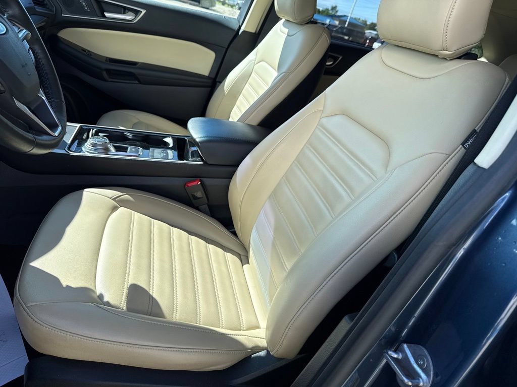 Used 2019 Ford Edge SEL w/ Equipment Group 201A AWD/4WD image 8
