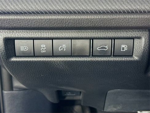 Certified 2025 Toyota Camry SE image 10