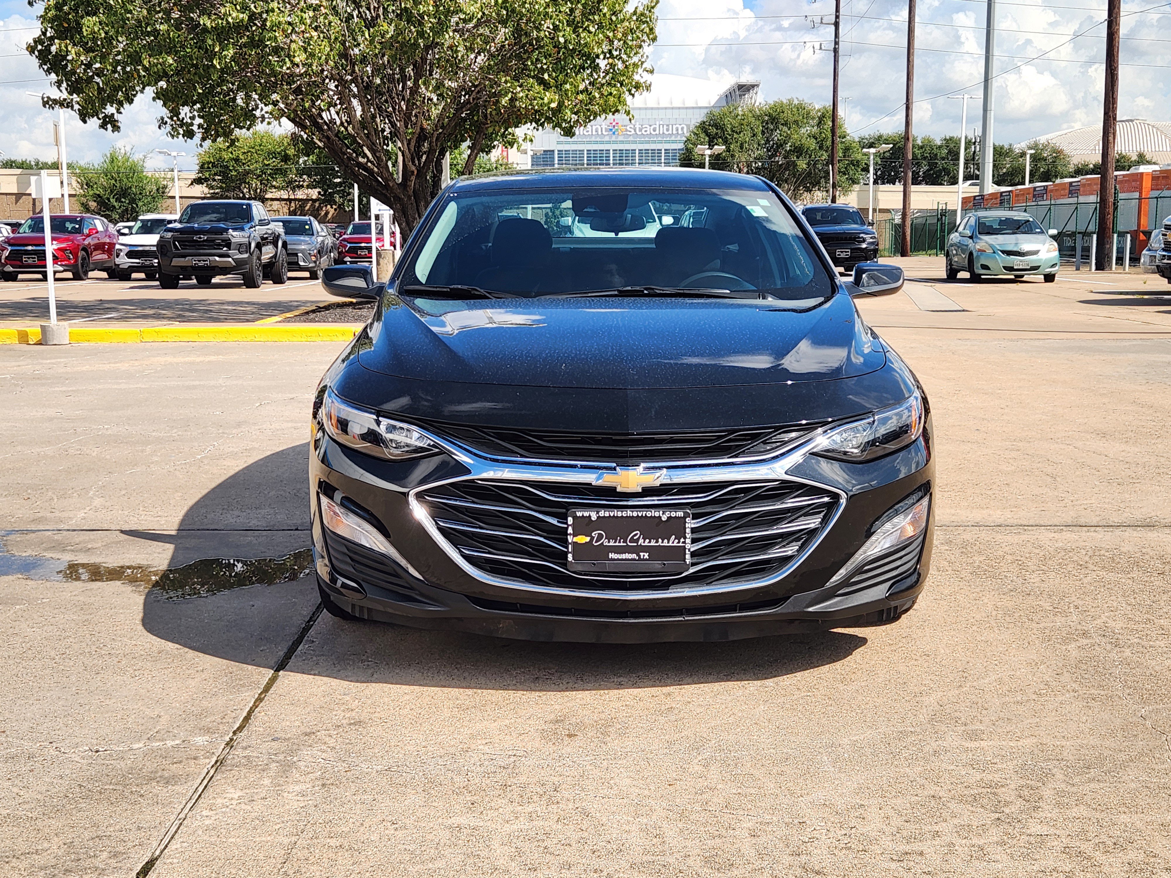 Certified 2025 Chevrolet Malibu LT FWD image 3