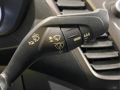 Used 2020 Ford Transit Connect XL image 19