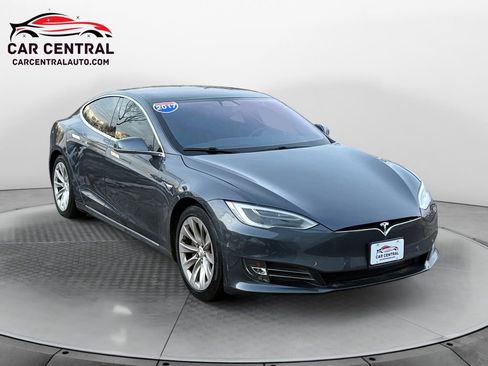 Used 2017 Tesla Model S 90D image 7