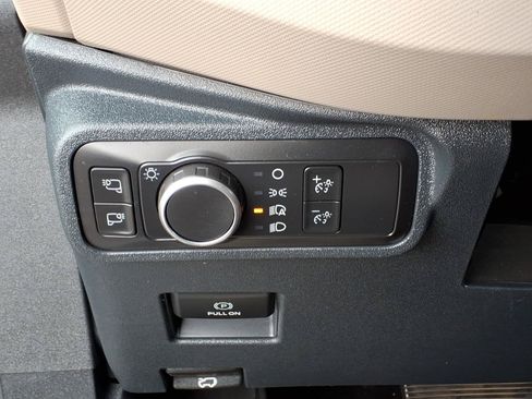 Used 2022 Ford Bronco Wildtrak AWD/4WD image 23