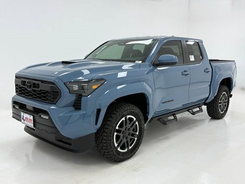 New 2026 Toyota Tacoma TRD Sport image 5