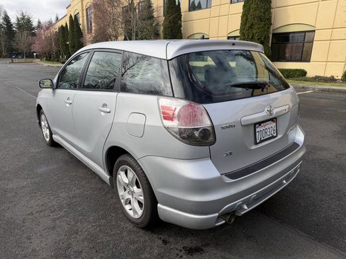Used 2006 Toyota Matrix XR image 8