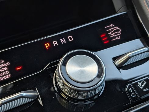 Used 2023 Jeep Grand Cherokee Summit image 33