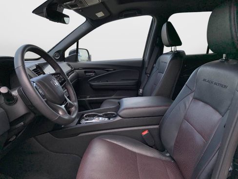 Certified 2024 Honda Ridgeline Black Edition image 14