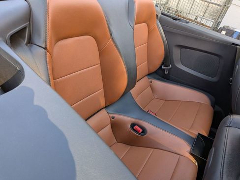 Used 2020 Ford Mustang GT Premium image 31