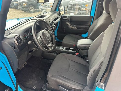 Used 2018 Jeep Wrangler Sport AWD/4WD image 33