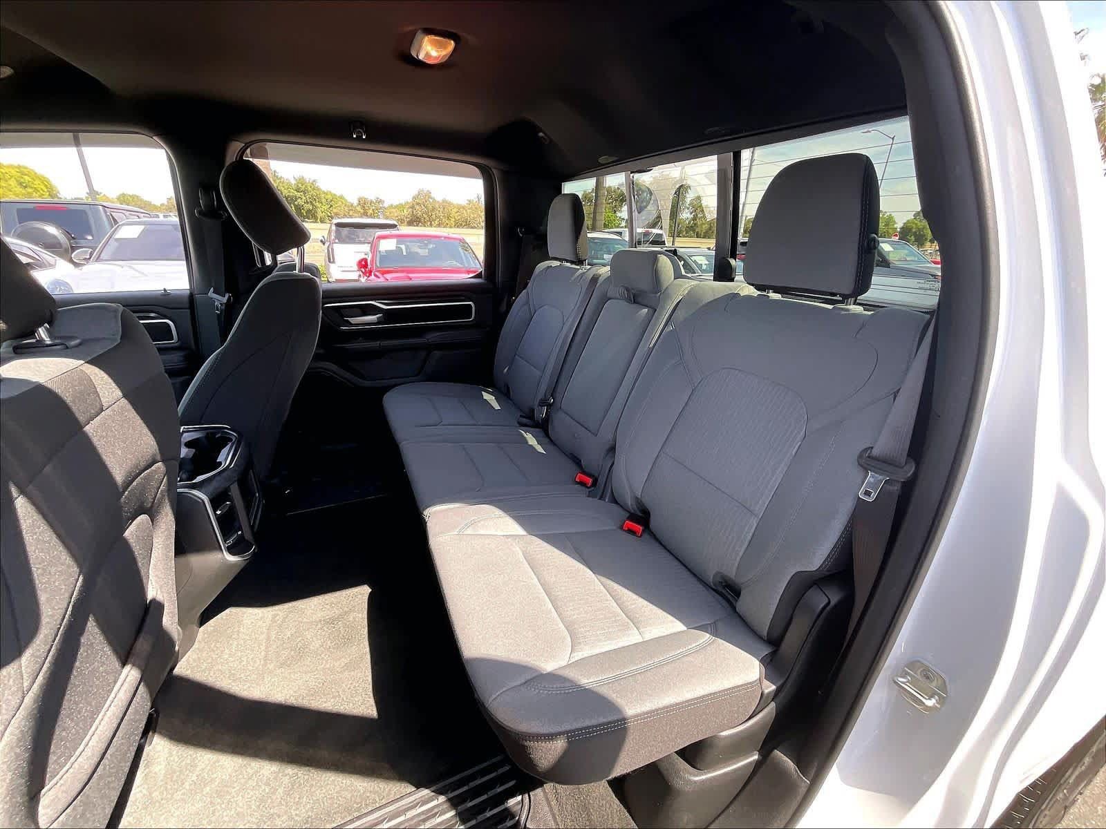 Used 2023 RAM 1500 Big Horn AWD/4WD image 28