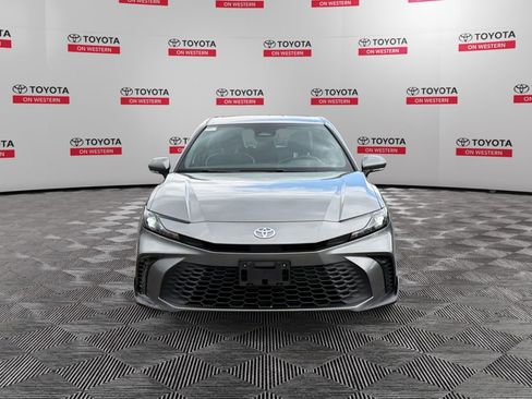 Certified 2025 Toyota Camry SE w/ Convenience Package AWD/4WD image 8