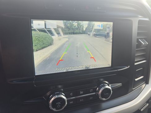 Used 2022 Ford F150 XLT w/ Equipment Group 301A Mid image 10