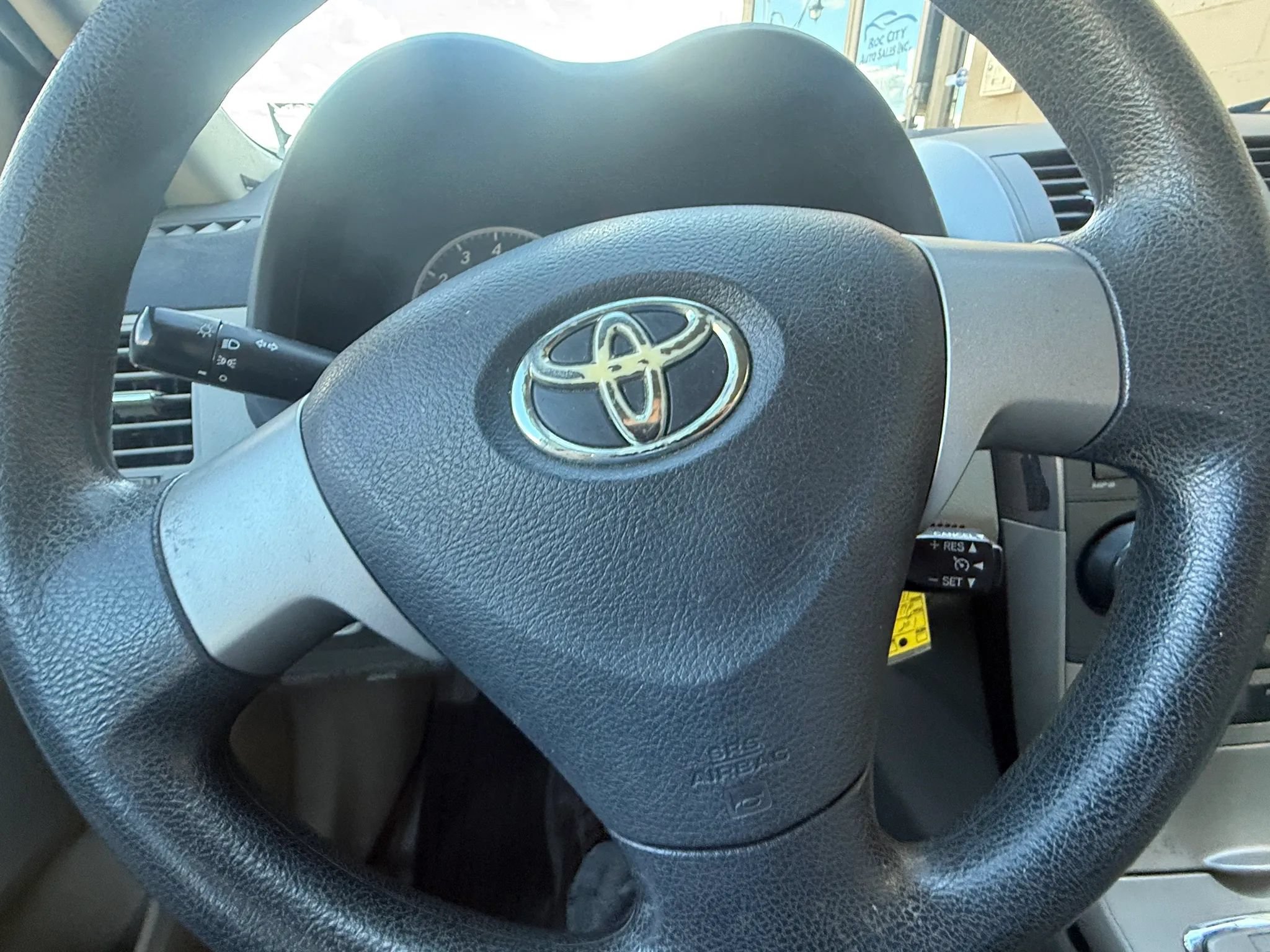 Used 2011 Toyota Corolla LE FWD image 17