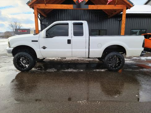 Used 2000 Ford F250 Lariat image 15