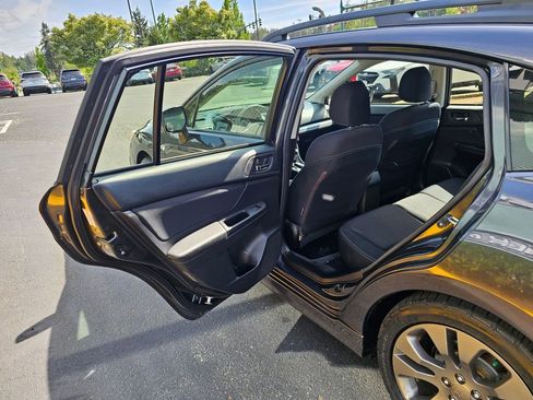 Used 2013 Subaru Impreza 2.0i Sport Premium AWD/4WD image 15