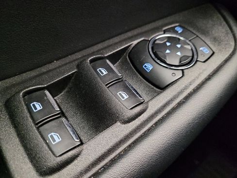 Used 2024 Ford Edge SEL image 27