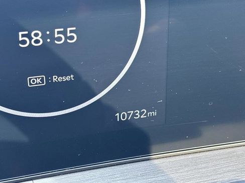 Used 2024 Kia Sorento SX image 10