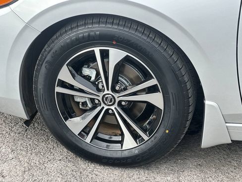 Used 2022 Nissan Sentra SV w/ Trunk Package FWD image 12
