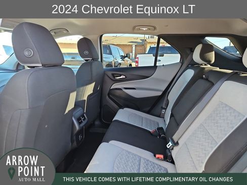 Used 2024 Chevrolet Equinox LT image 18