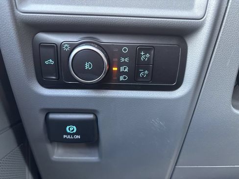 Used 2023 Ford F150 XLT AWD/4WD image 18