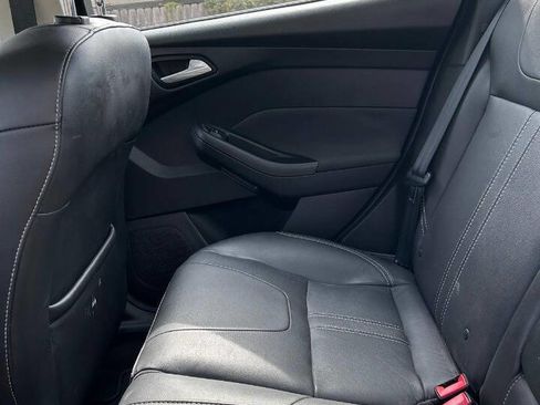 Used 2012 Ford Focus Titanium image 40