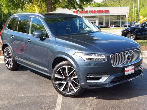Used 2021 Volvo XC90 T8 Inscription Expression w/ Advanced Package AWD/4WD image 2