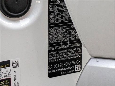 New 2025 Jaguar F-PACE R-Dynamic S image 18