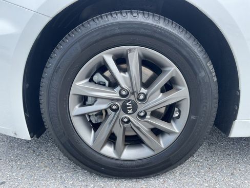 Used 2019 Kia Optima LX FWD image 21