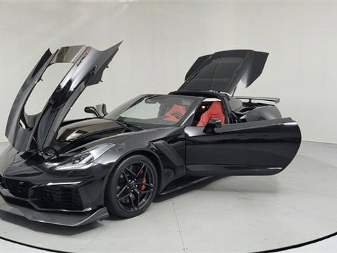 Used 2019 Chevrolet Corvette ZR1 image 9