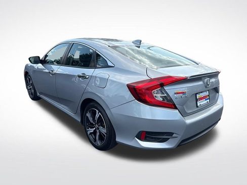 Used 2017 Honda Civic Touring image 3
