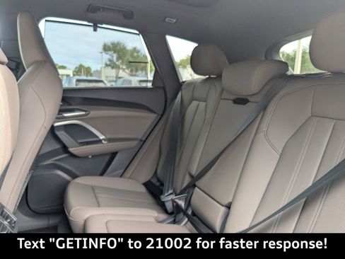 New 2025 Audi Q5 Premium Plus image 15