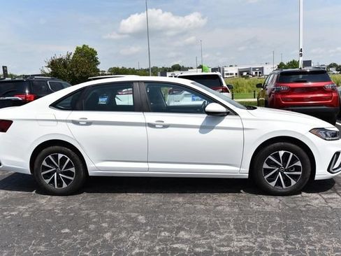 Used 2025 Volkswagen Jetta S FWD image 5