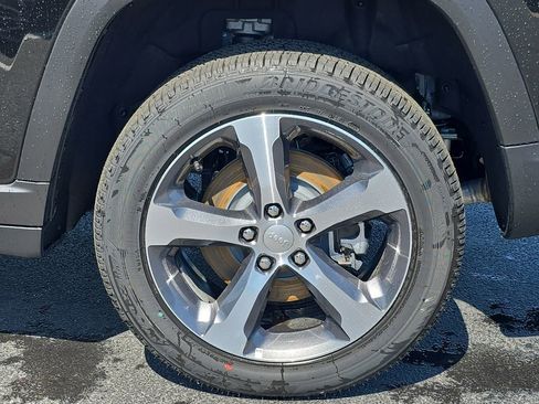 New 2026 Jeep Grand Cherokee L Limited AWD/4WD image 70