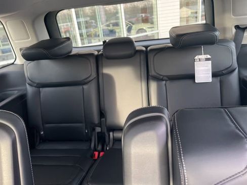 New 2026 Ford Expedition Platinum w/ Driver's Package image 14