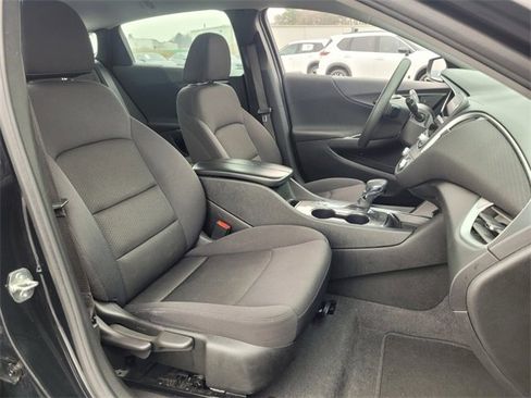 Used 2023 Chevrolet Malibu LT image 16