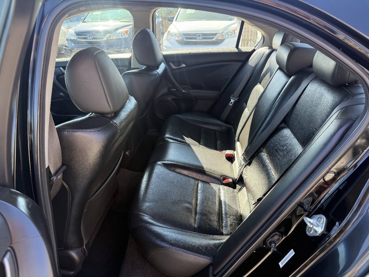 Used 2010 Acura TSX w/ Technology Package FWD image 11