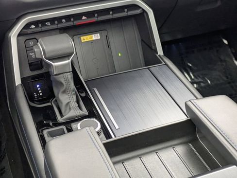 Certified 2024 Toyota Sequoia Platinum image 14