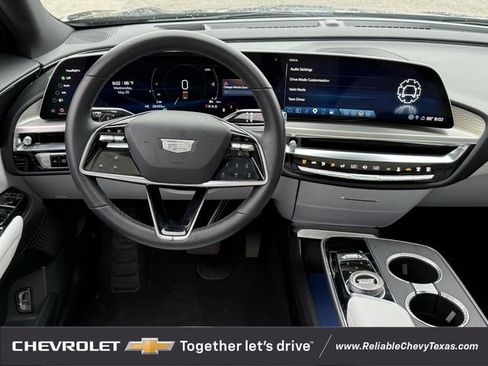 Used 2024 Cadillac Lyriq Luxury w/ LPO, Floor Liner Package RWD image 12