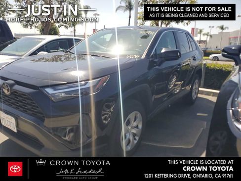 Used 2025 Toyota RAV4 LE FWD image 1