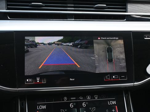 Used 2022 Audi A8 L 3.0T image 30